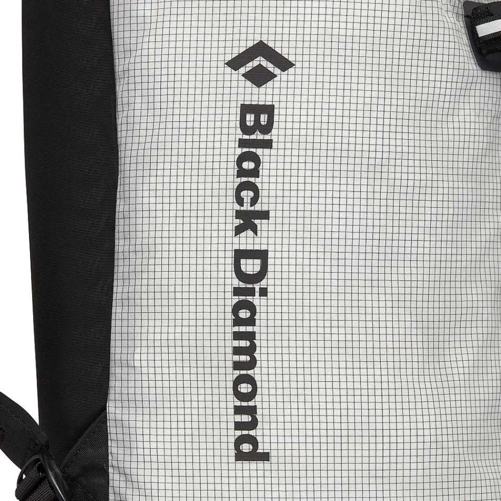 New>Black Diamond Blitz 28 Pack