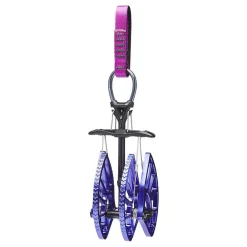 Climbing Protection><noscript><img width=