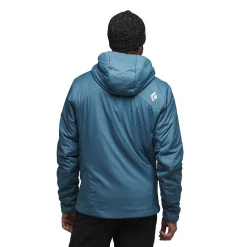 Ski & Snowboard Jackets><noscript><img width=
