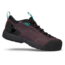 Approach Shoes><noscript><img width=